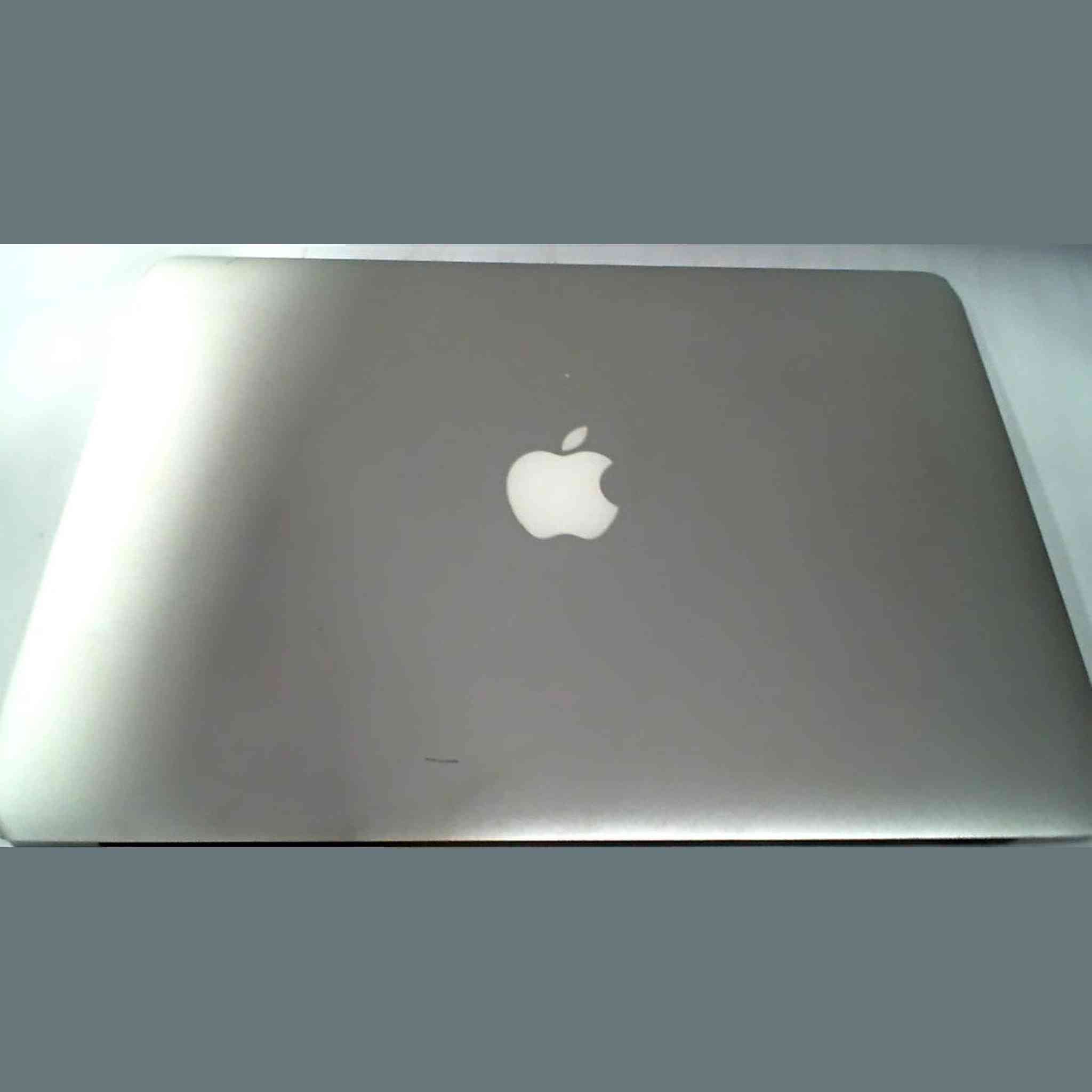 Apple 13.3 MacBook Air Mid 2017 - Used Apple