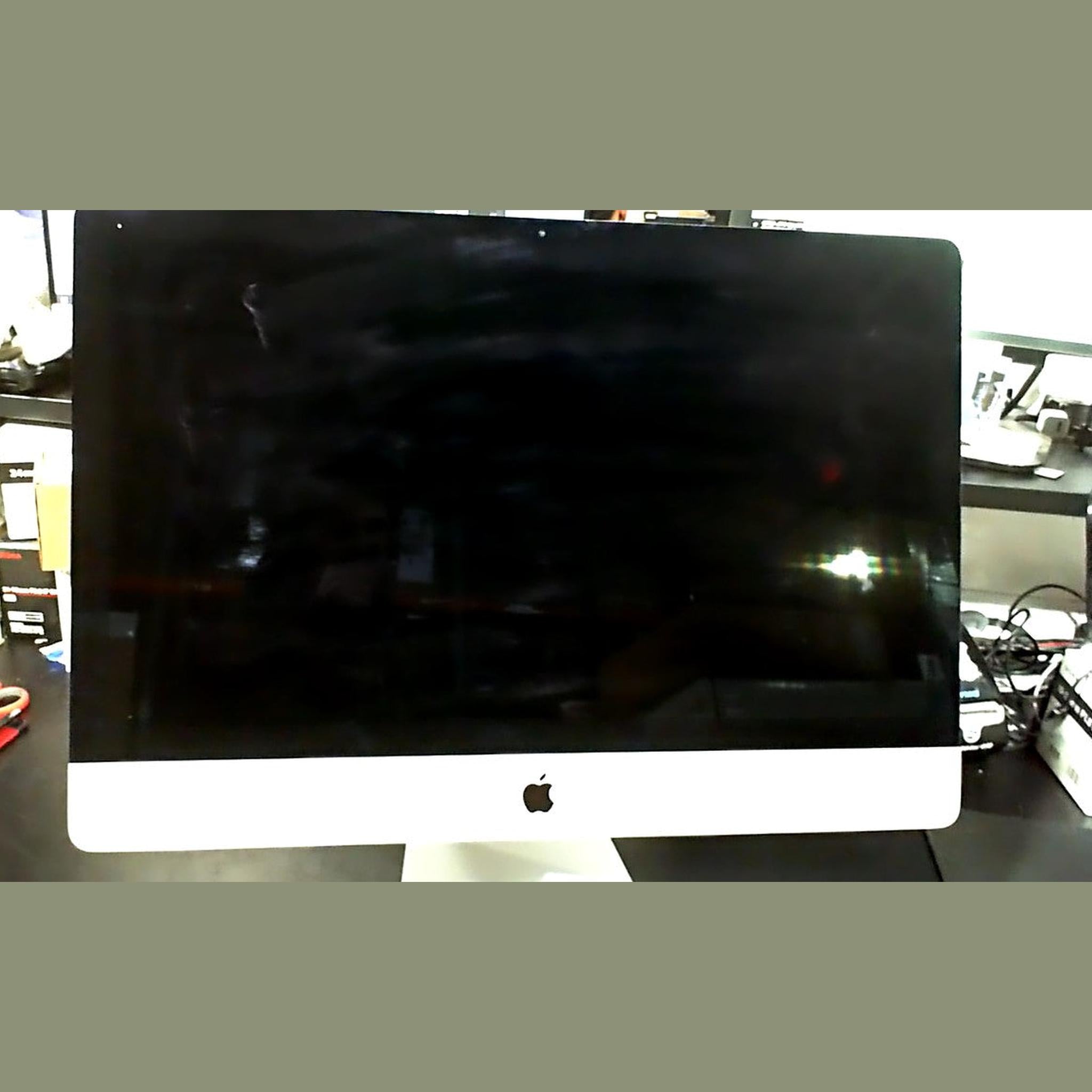 Apple iMac MK482LL/A 27-Inch Retina 5K Display Desktop Intel Quad-Core i5 3.3GHz, 8GB RAM , Discontinued by Manufacturer - Used Apple