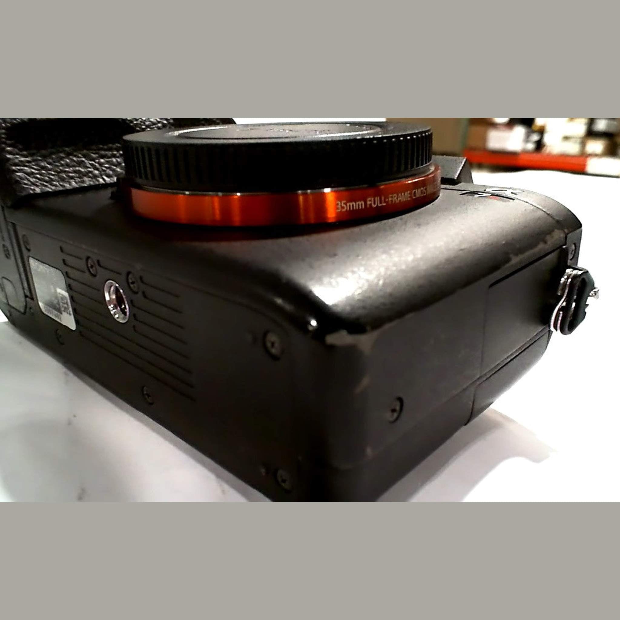Sony a7R II Full-Frame Mirrorless Interchangeable Lens Camera, Body Only Black ILCE7RM2/B - Used Sony
