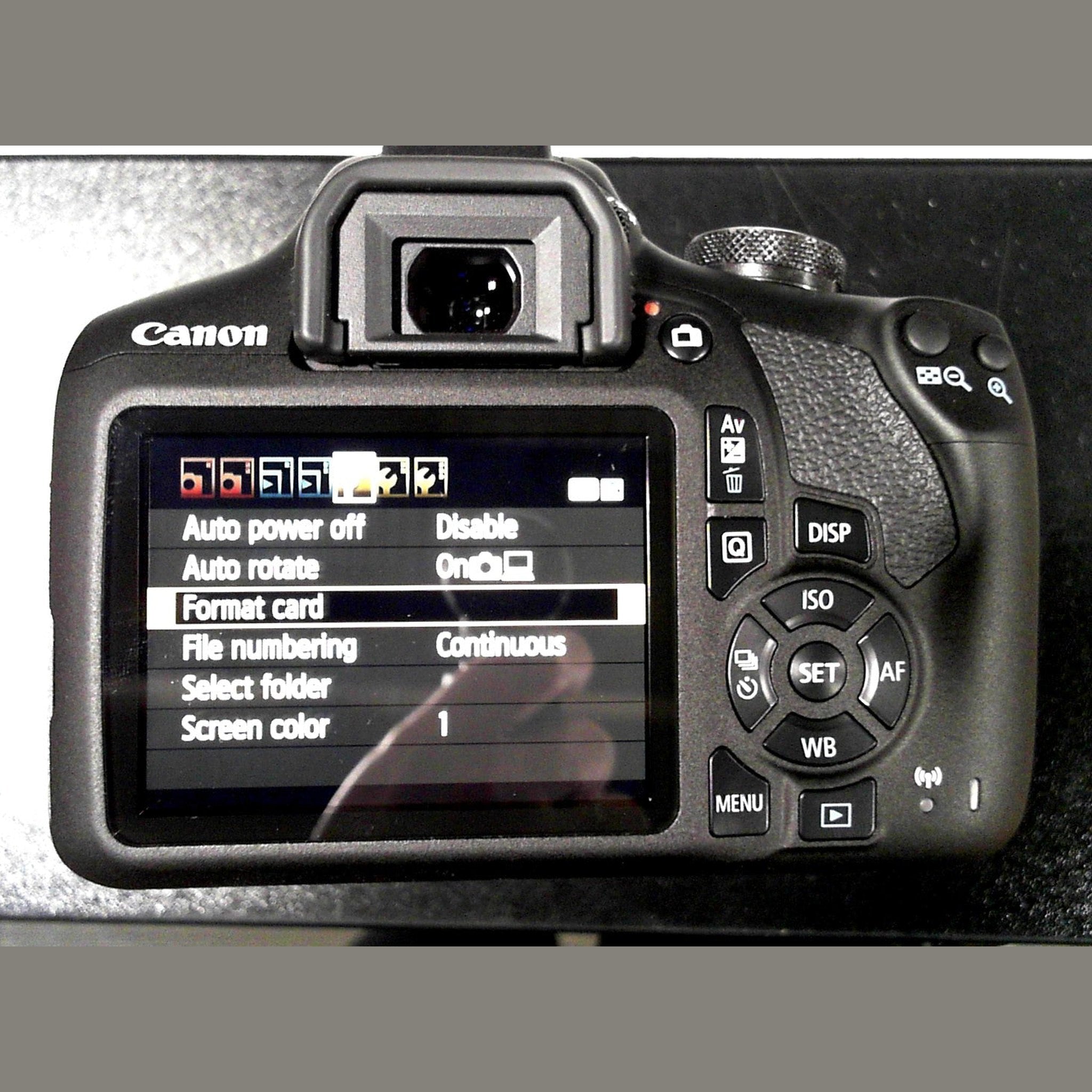 Canon EOS Rebel T7 18-55mm DC III Kit with Full HD Video Wi-Fi and NFC Kit - Used Canon