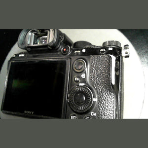 Sony a7R III Mirrorless Camera: 42.4MP Full Frame High Resolution Mirrorless Interchangeable Lens Digital Camera - ILCE7RM3A/B - Used Sony