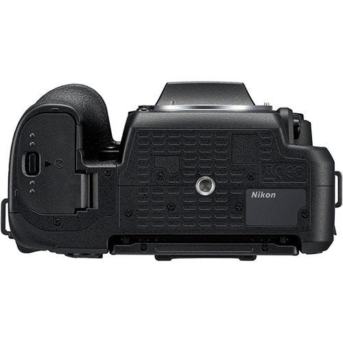 Nikon D7500 DSLR Camera (1581) Starter Bundle