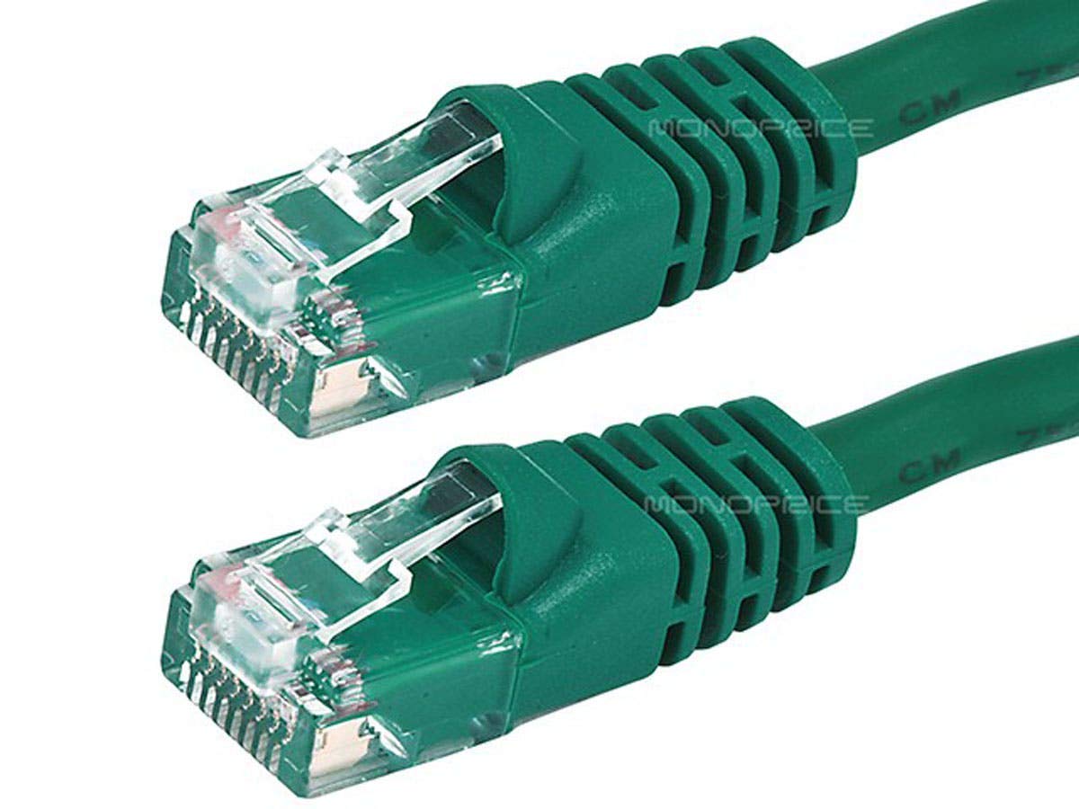 Monoprice 0.5FT 24AWG Cat6 550MHz UTP Ethernet Bare Copper Network Cable - Green