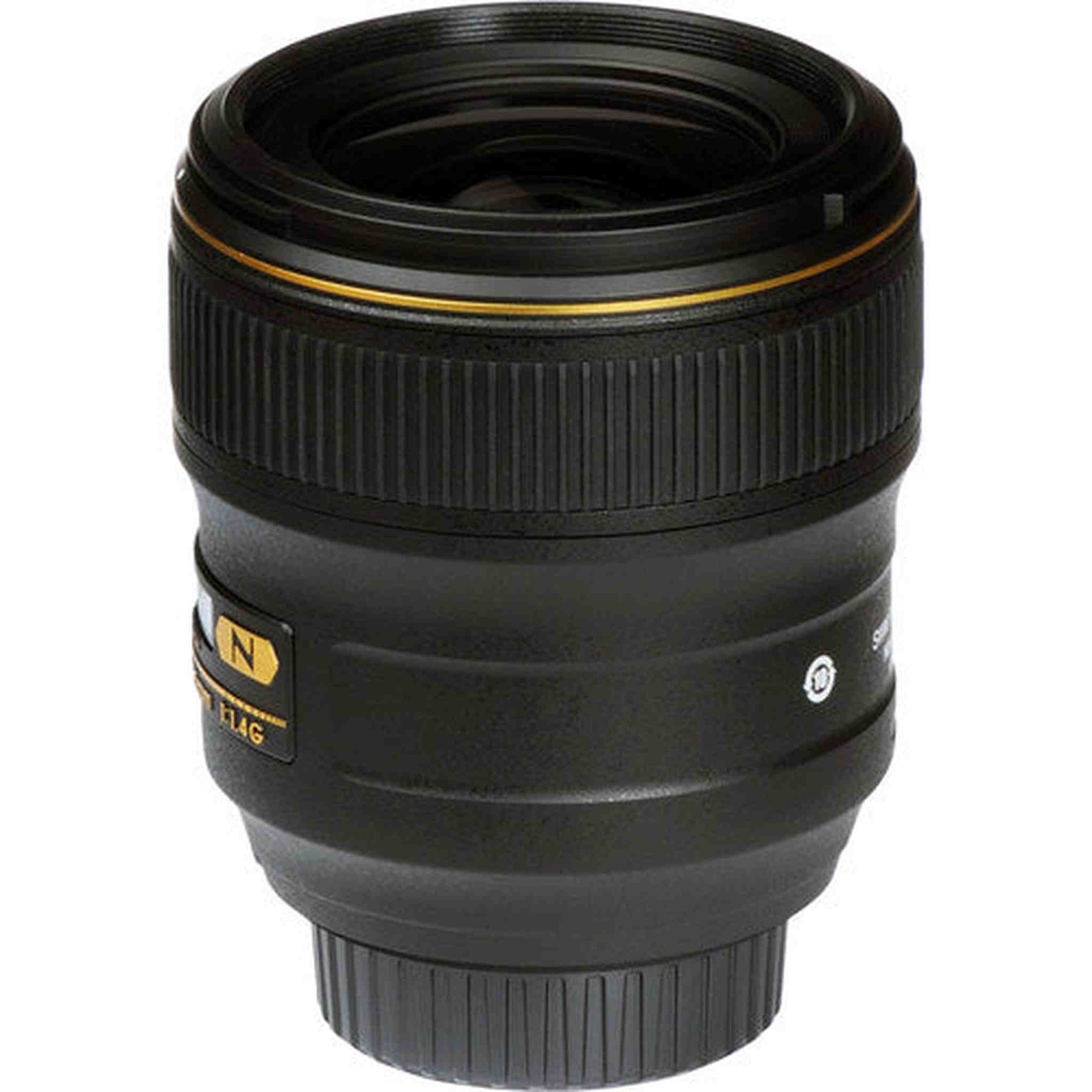 Nikon AF FX NIKKOR 35mm f/1.4G Fixed Focal Length Lens with Auto Focus for Nikon DSLR Cameras