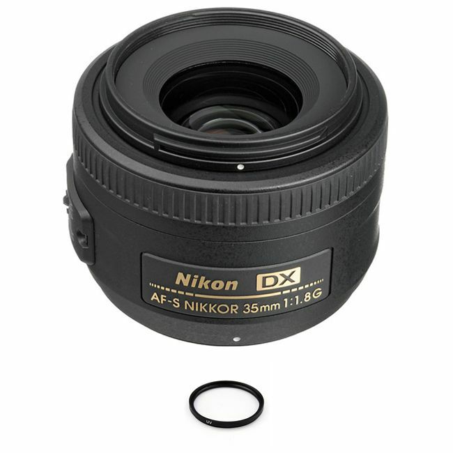 Nikon AF-S Nikkor 35mm f/1.8G DX Lens w/52mm UV Filter Bundle